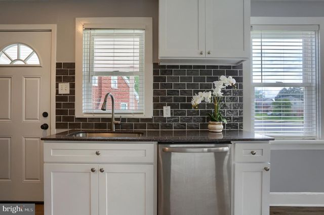 2930 BROOKWOOD ST, Harrisburg, PA 17111