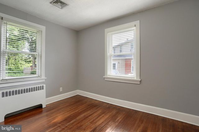 2930 BROOKWOOD ST, Harrisburg, PA 17111