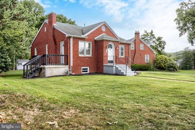 2930 BROOKWOOD ST, Harrisburg, PA 17111