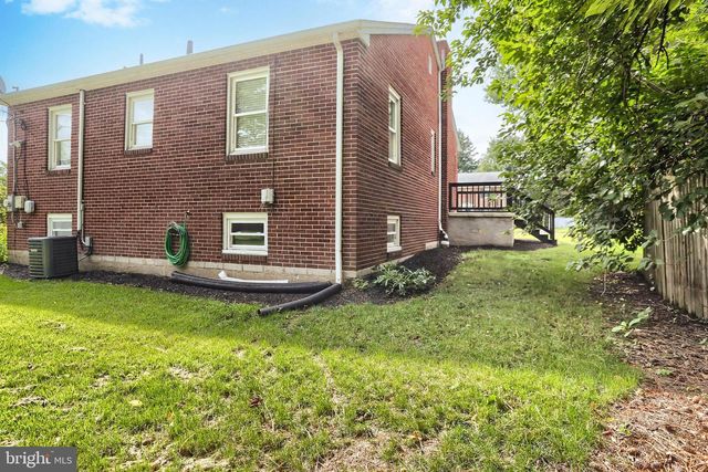 2930 BROOKWOOD ST, Harrisburg, PA 17111