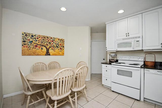 7601 Martinique Boulevard, Boca Raton, FL 33433