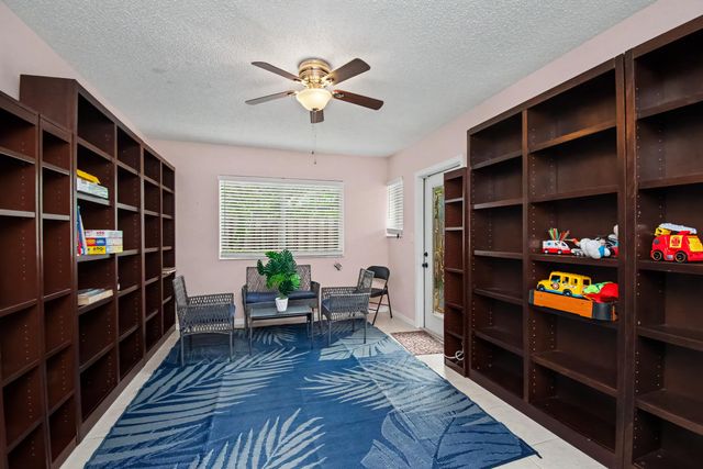 7601 Martinique Boulevard, Boca Raton, FL 33433