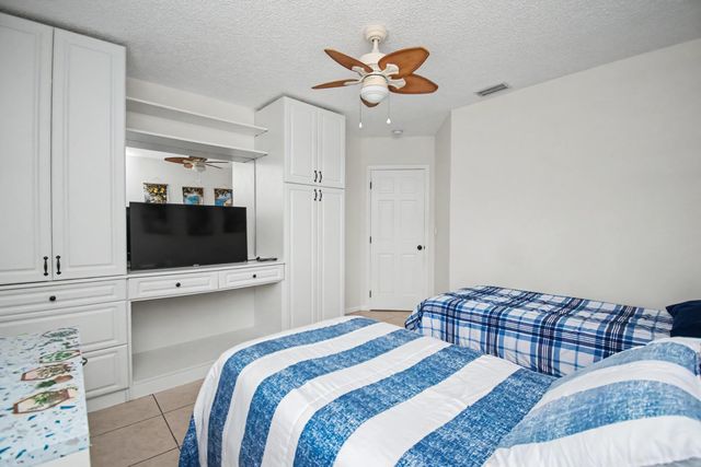 7601 Martinique Boulevard, Boca Raton, FL 33433
