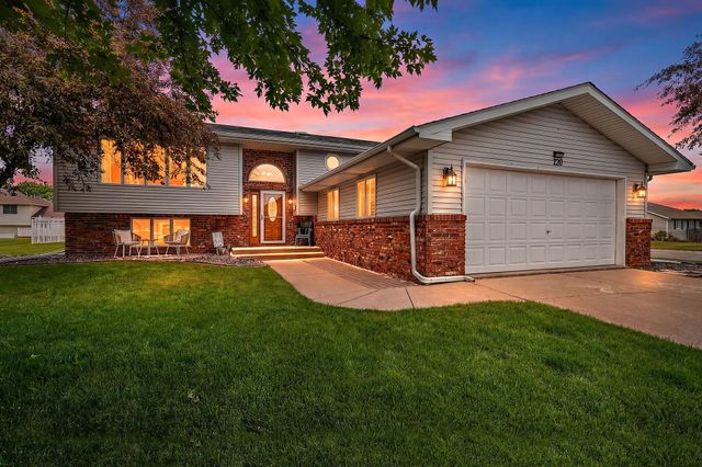 220 Blickview Drive, Schererville, IN 46375