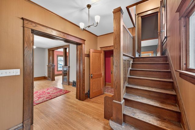 200 1st Avenue NW, Pine Island, MN 55963