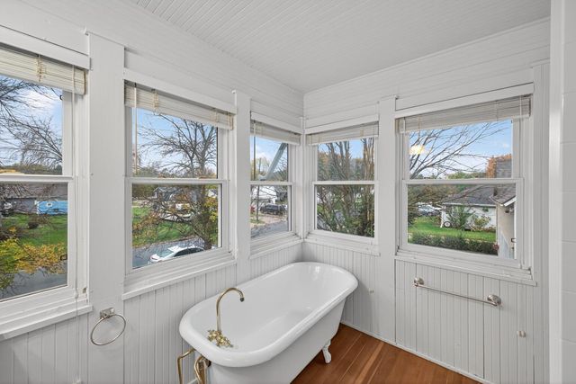 200 1st Avenue NW, Pine Island, MN 55963