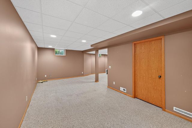 200 1st Avenue NW, Pine Island, MN 55963