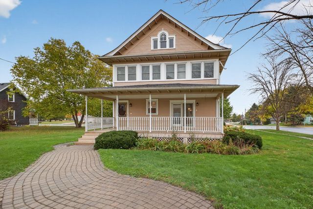 200 1st Avenue NW, Pine Island, MN 55963