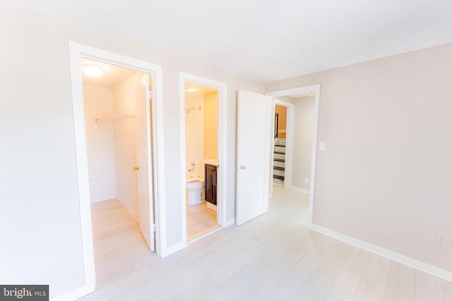 9511 TREYFORD TER, Gaithersburg, MD 20886