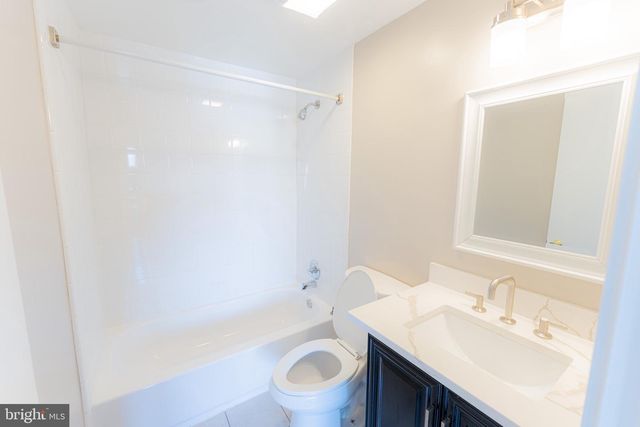 9511 TREYFORD TER, Gaithersburg, MD 20886