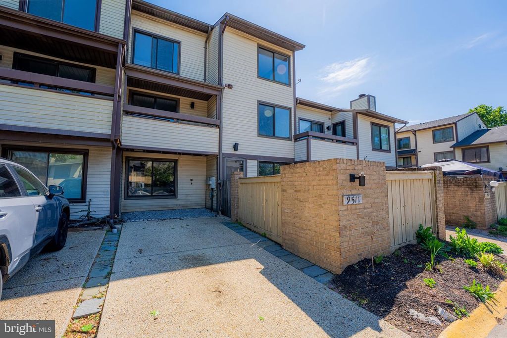 9511 TREYFORD TER, Gaithersburg, MD 20886