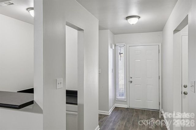 7030 Huntsmaster Drive, Charlotte, NC 28277