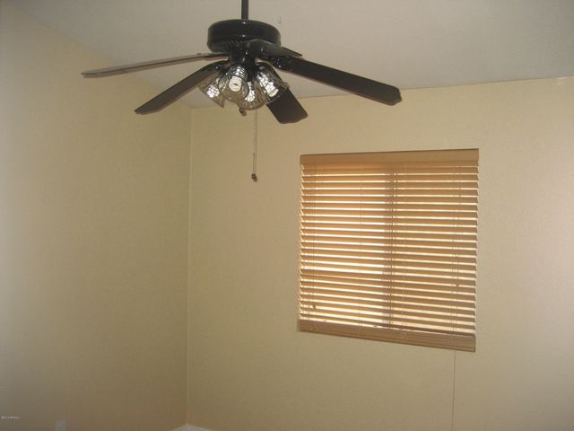 7315 W EUGIE Avenue, Peoria, AZ 85381