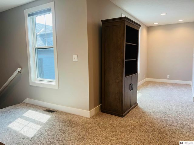 583 Blue Sage Boulevard, Lincoln, NE 68521