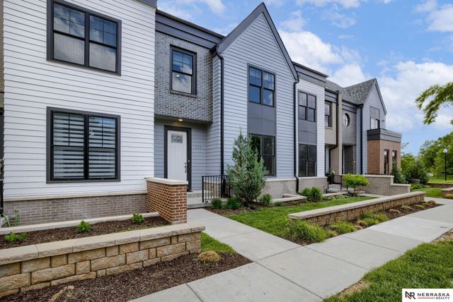 583 Blue Sage Boulevard, Lincoln, NE 68521