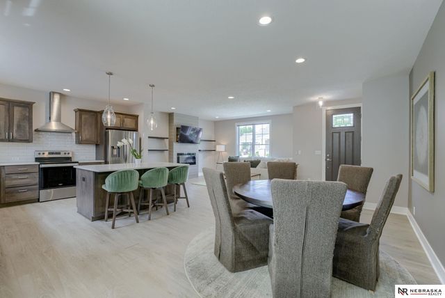583 Blue Sage Boulevard, Lincoln, NE 68521