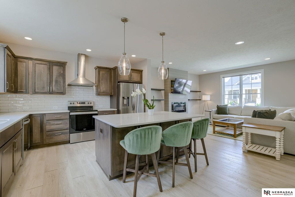 583 Blue Sage Boulevard, Lincoln, NE 68521