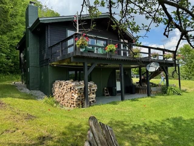 311 Wightman Hill Road, Richford, VT 05476