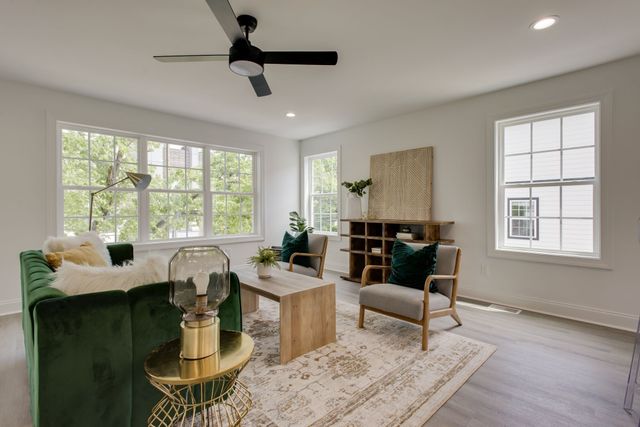 203 Oceola Ave Unit 2, Nashville, TN 37209