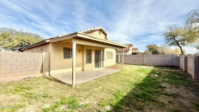 1045 E NARDINI Street, San Tan Valley, AZ 85140