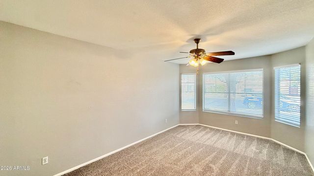 1045 E NARDINI Street, San Tan Valley, AZ 85140