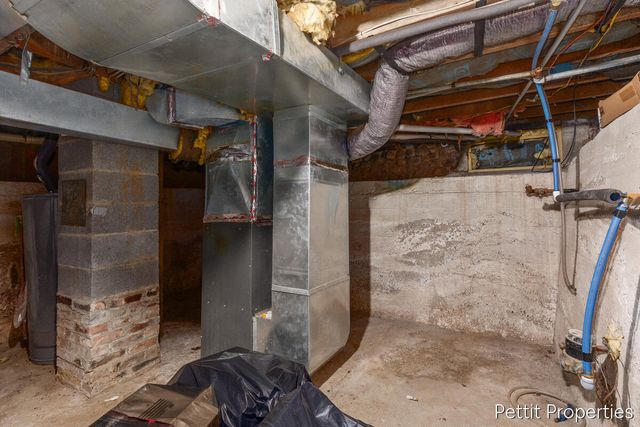 172 New Street, Galesburg, MI 49053