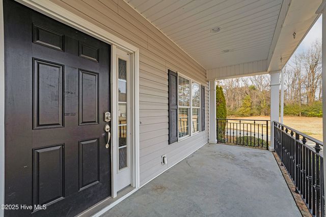 804 Treyburn Circle, Greenville, NC 27858