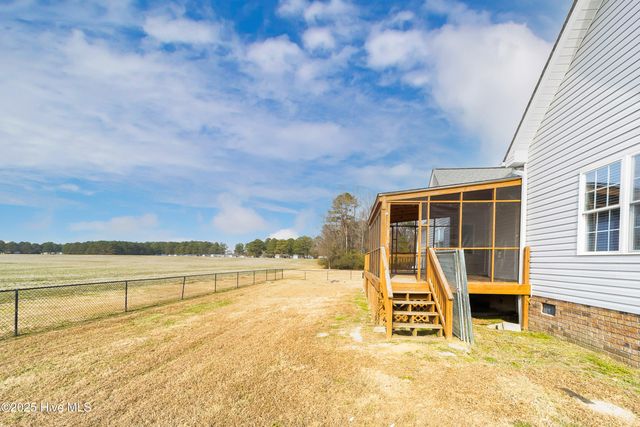 804 Treyburn Circle, Greenville, NC 27858