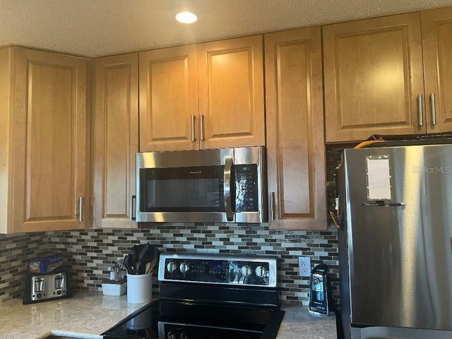 2009 SAN SEBASTIAN WAY S, Clearwater, FL 33763