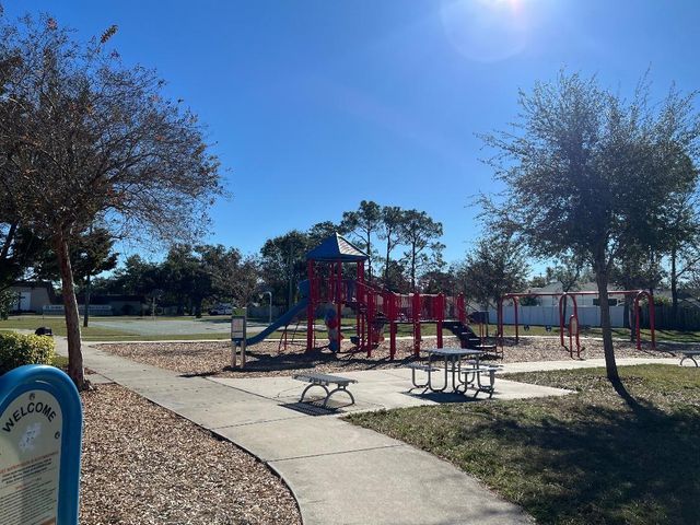 2009 SAN SEBASTIAN WAY S, Clearwater, FL 33763