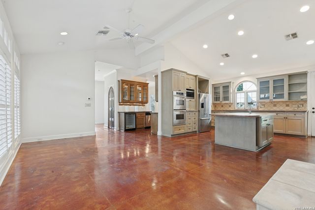 211 VIESCA ST, San Antonio, TX 78209