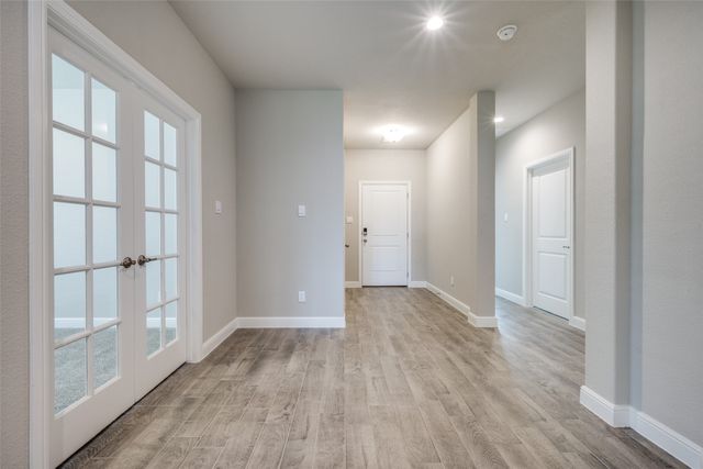 5242 Crystal Lake Avenue, Krum, TX 76249