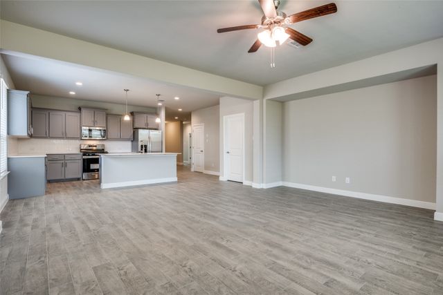5242 Crystal Lake Avenue, Krum, TX 76249