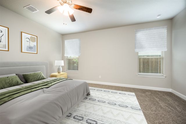 5242 Crystal Lake Avenue, Krum, TX 76249
