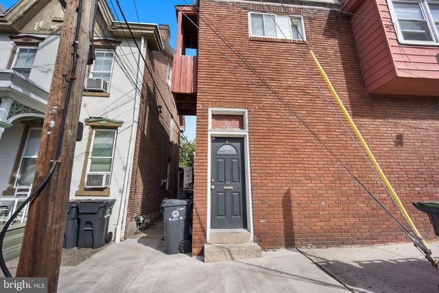 32 GAY ST, Phoenixville, PA 19460