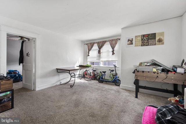 32 GAY ST, Phoenixville, PA 19460