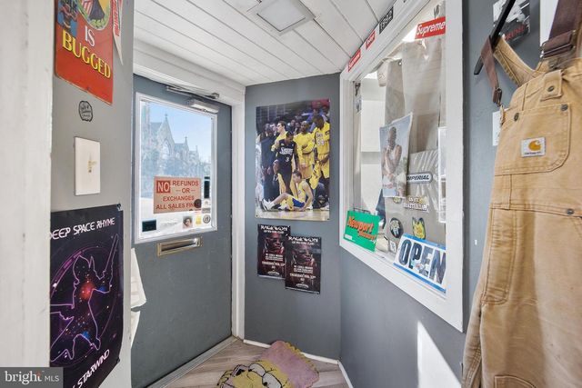 32 GAY ST, Phoenixville, PA 19460