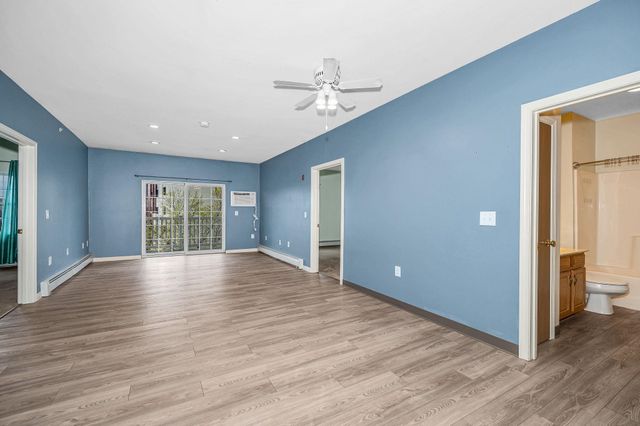 18 Harbor Ave Apt 410, Nashua, NH 03060