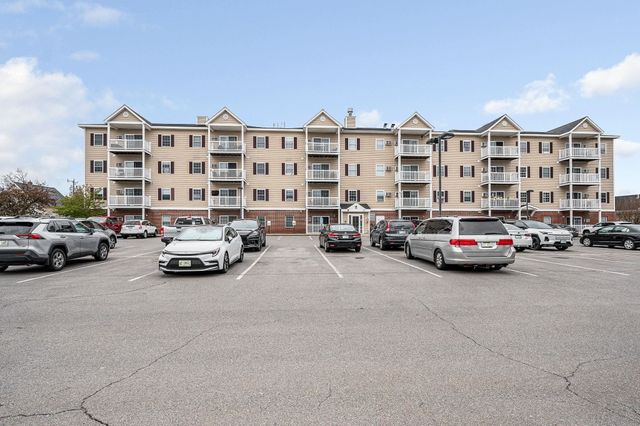 18 Harbor Ave Apt 410, Nashua, NH 03060