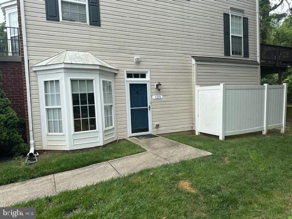 125 HEATHER STONE WAY #65, Glen Burnie, MD 21061