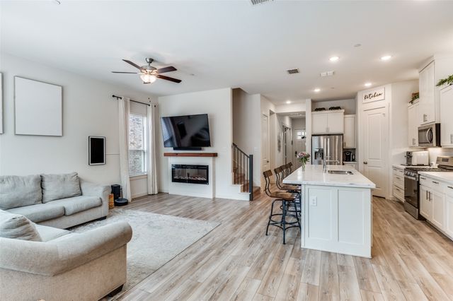 4539 English Maple Drive, Arlington, TX 76005