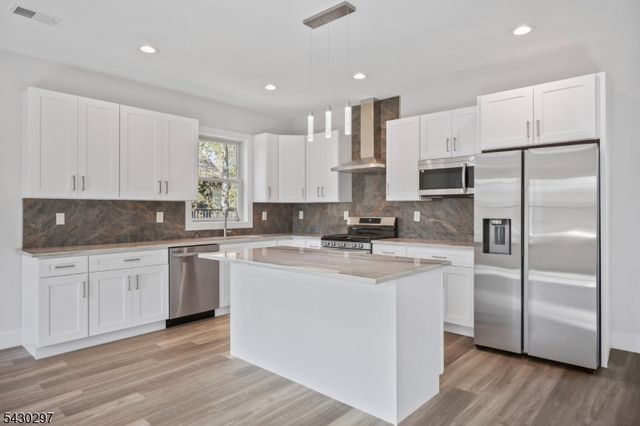 175 Brennan Concourse, Berkeley Twp., NJ 08721