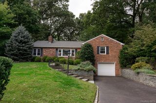 83 Christian Avenue, Stony Brook, NY 11790