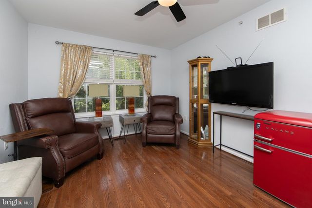 149 HIDDEN DR, Blackwood, NJ 08012