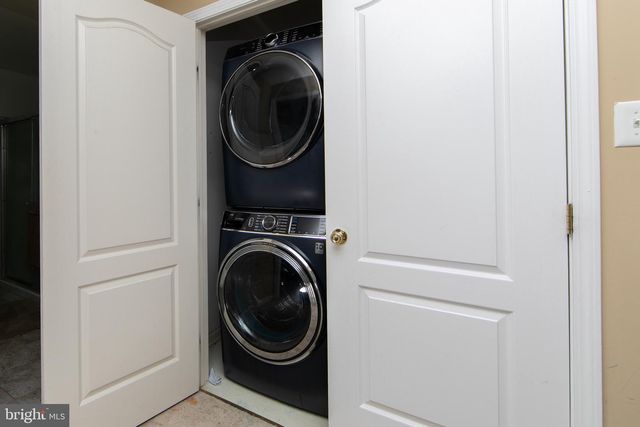 149 HIDDEN DR, Blackwood, NJ 08012