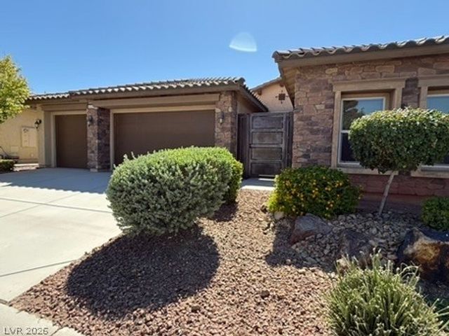 4317 Via Gallo Court, Pahrump, NV 89061