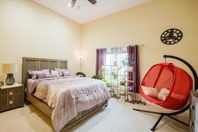 8 Patriot Blvd 8, Hopkinton, MA 01748