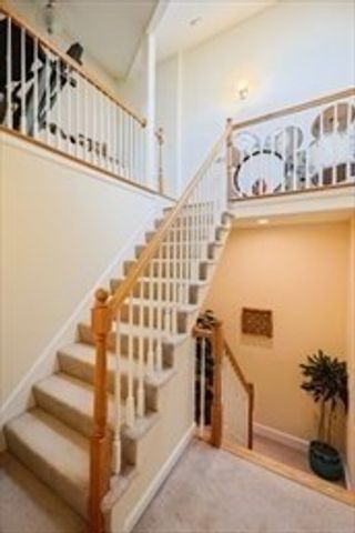 8 Patriot Blvd 8, Hopkinton, MA 01748