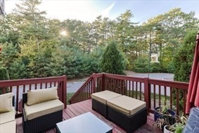 8 Patriot Blvd 8, Hopkinton, MA 01748