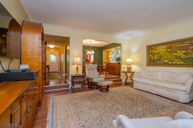 418 Hawkshead Way, Franklin Twp., NJ 08873